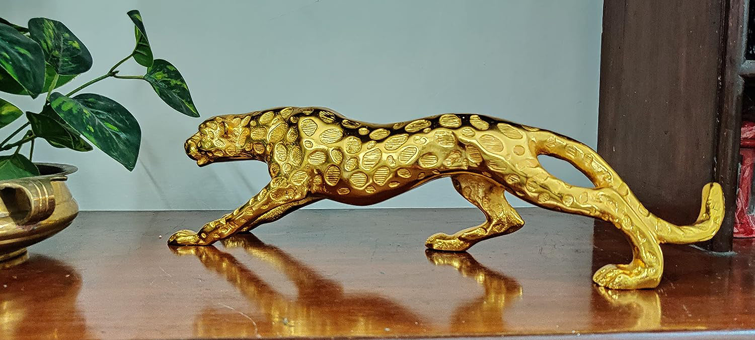 Golden Panther Statue Figurine Model - A Majestic and Powerful Decoration