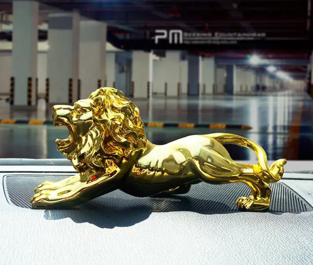 Golden Metal Lion Statue - Car Dashboard, Home & Office Decor (Free Pakistan Delivery)