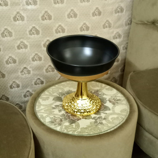 Decorative Metal Bowl – Elegant Multipurpose Centerpiece for Fruit, Snacks & Home Decor