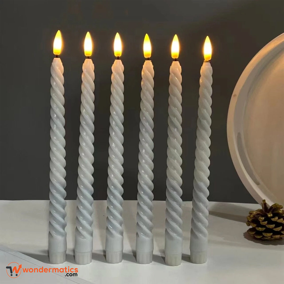 Battery operated flickering LED candles