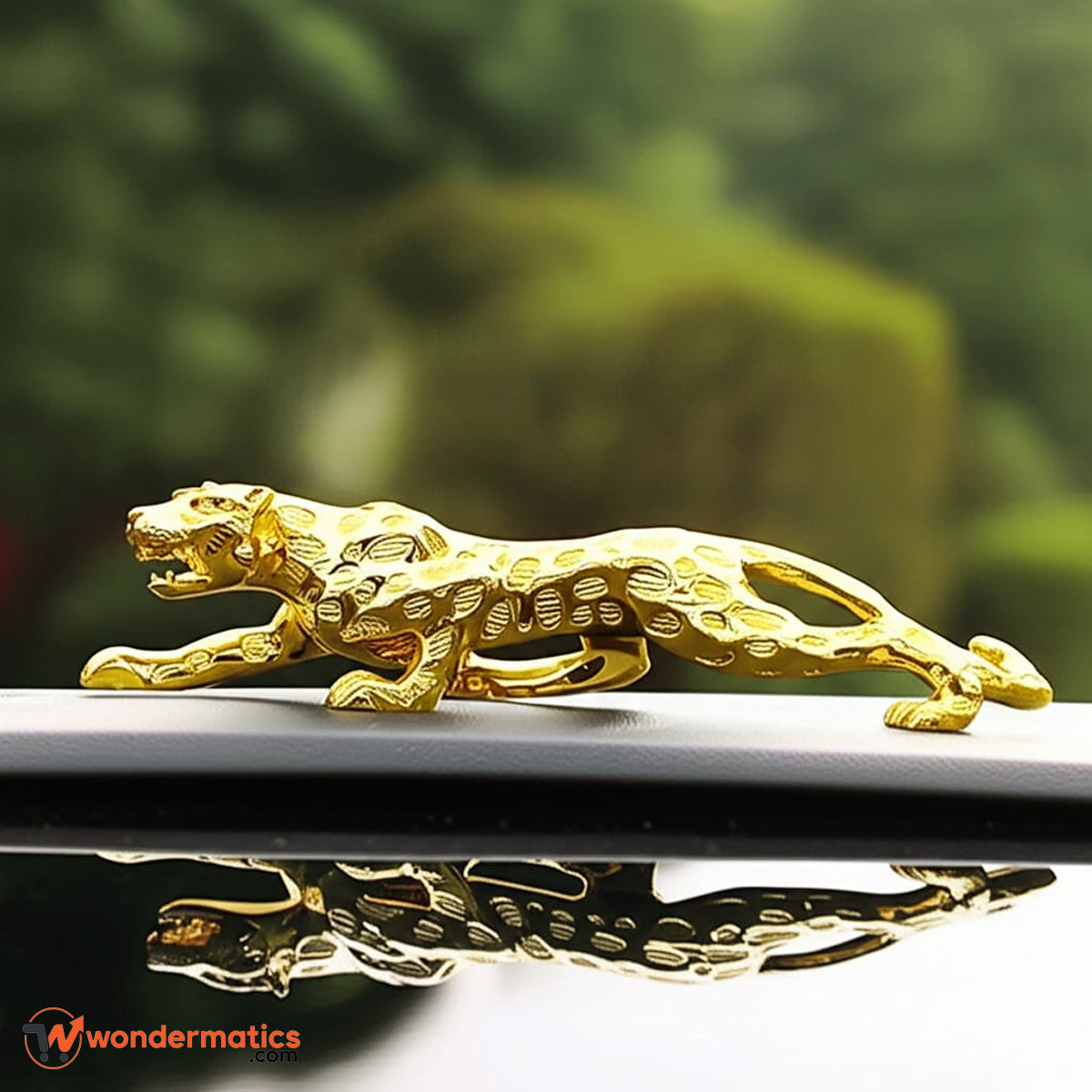 Premium golden leopard decoration, realistic animal figurine crafted in metal resin