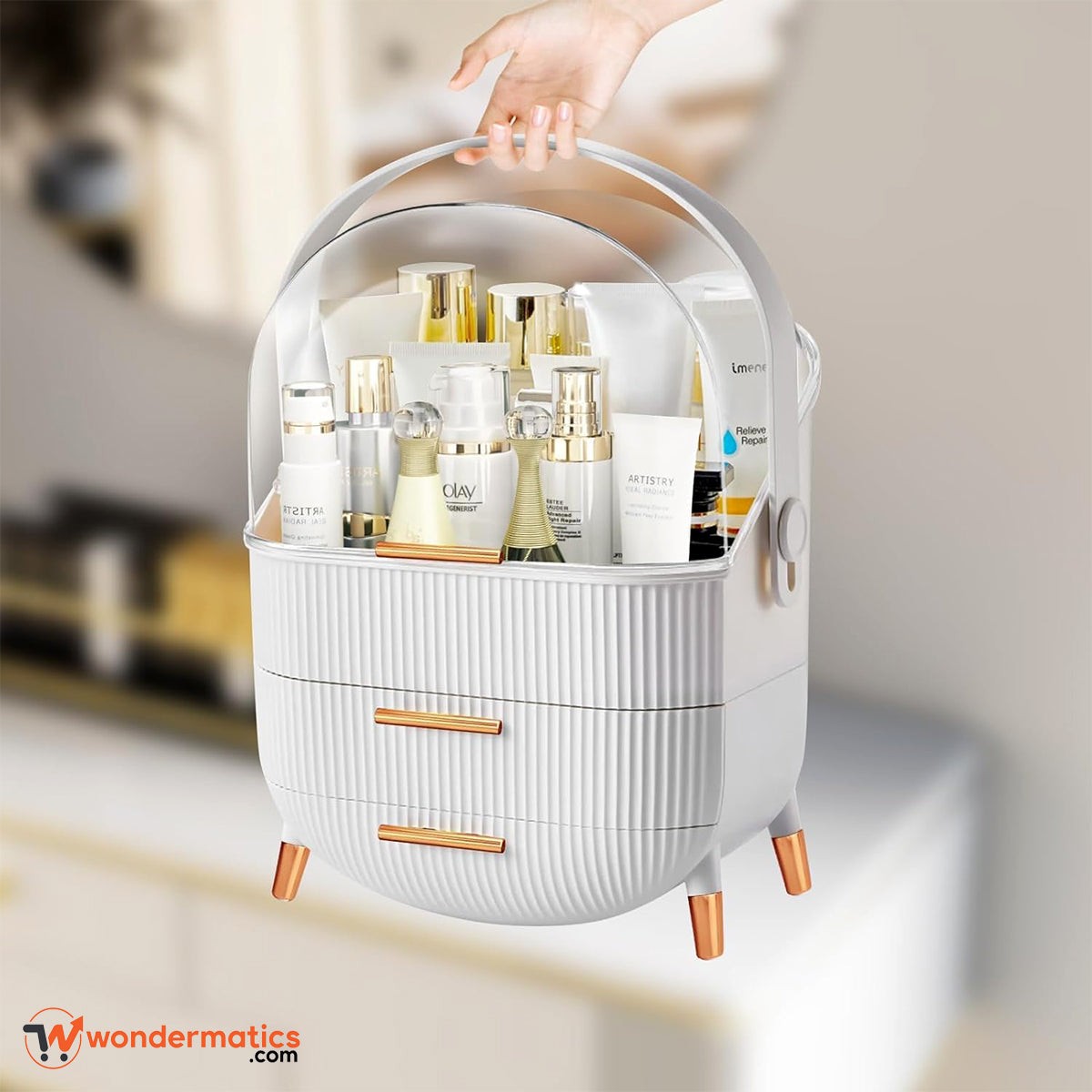 Close-up of ribbed texture and gold hardware on makeup organizer