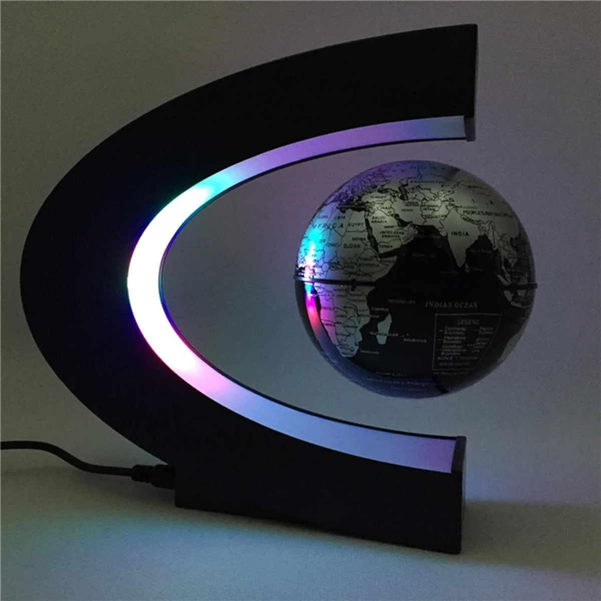 LED Magnetic Floating Globe – Spinning World Map Lamp for Home, Office & Study Decor