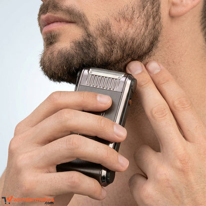 BOLI RSCW-8008 rechargeable electric shaver for men with metallic body and double foil shaving head
