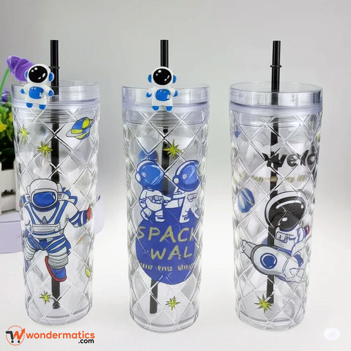 Colorful plastic tumbler for boys and girls