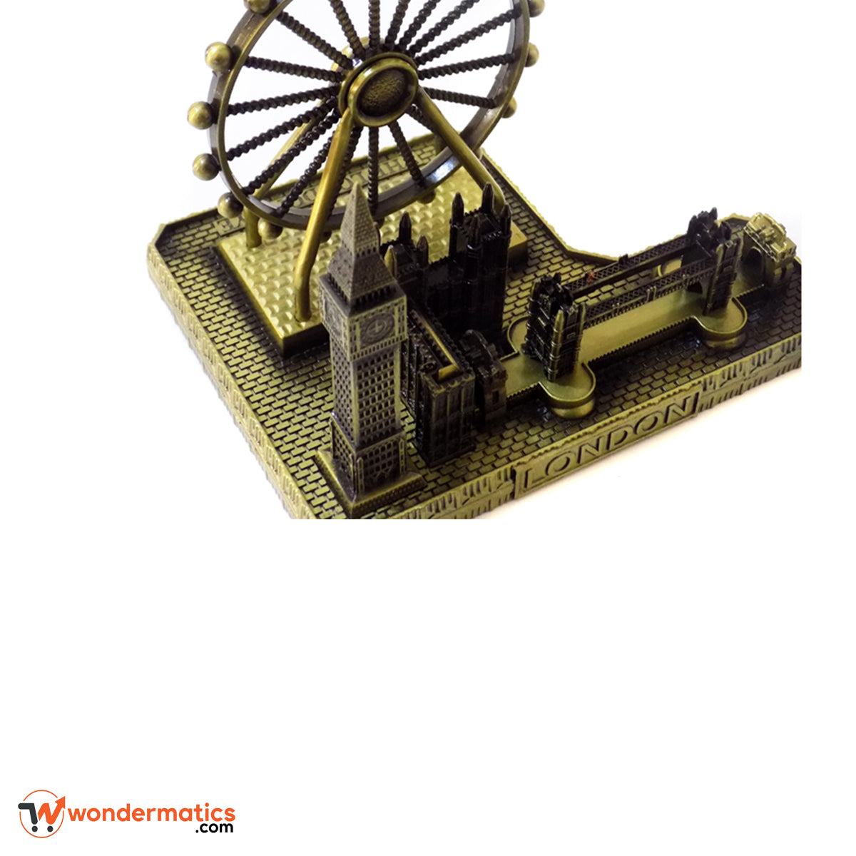 Detailed London landmarks miniature souvenir metal ornament