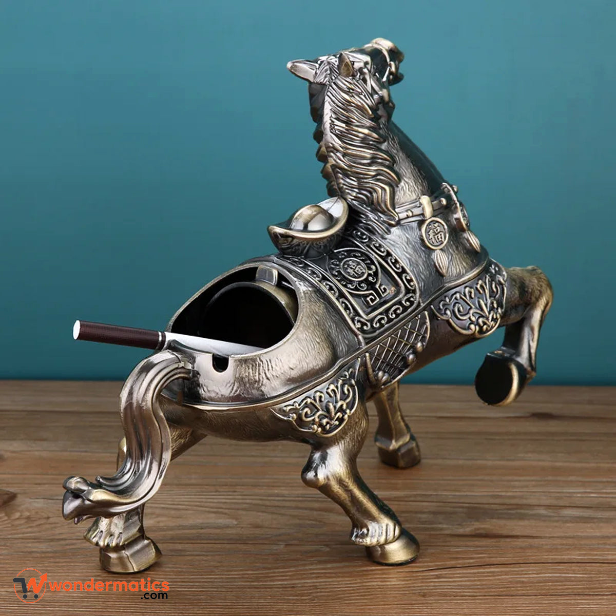 Elegant horse design ashtray perfect for home, office, or terrace décor