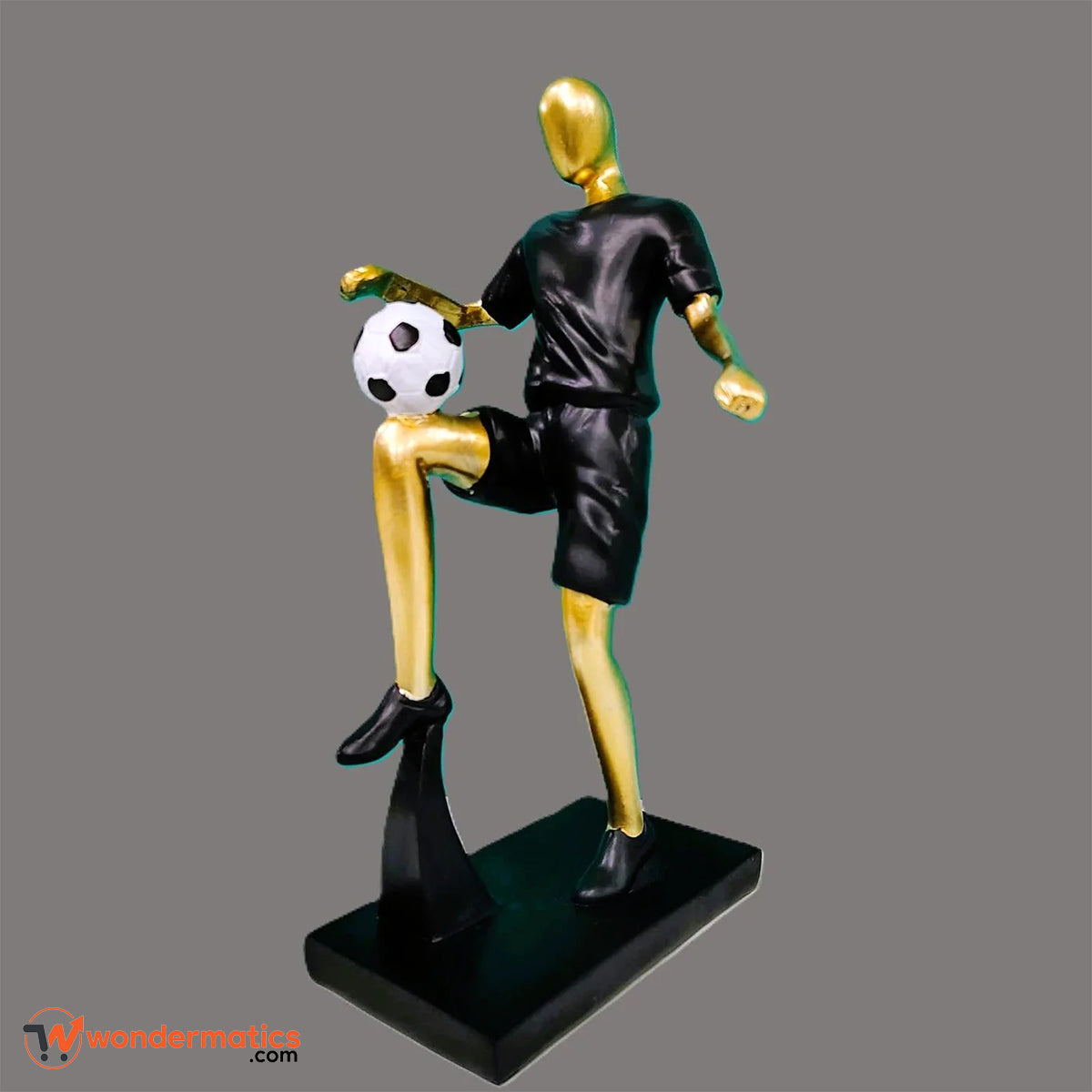 Football statue table decor with modern abstract look