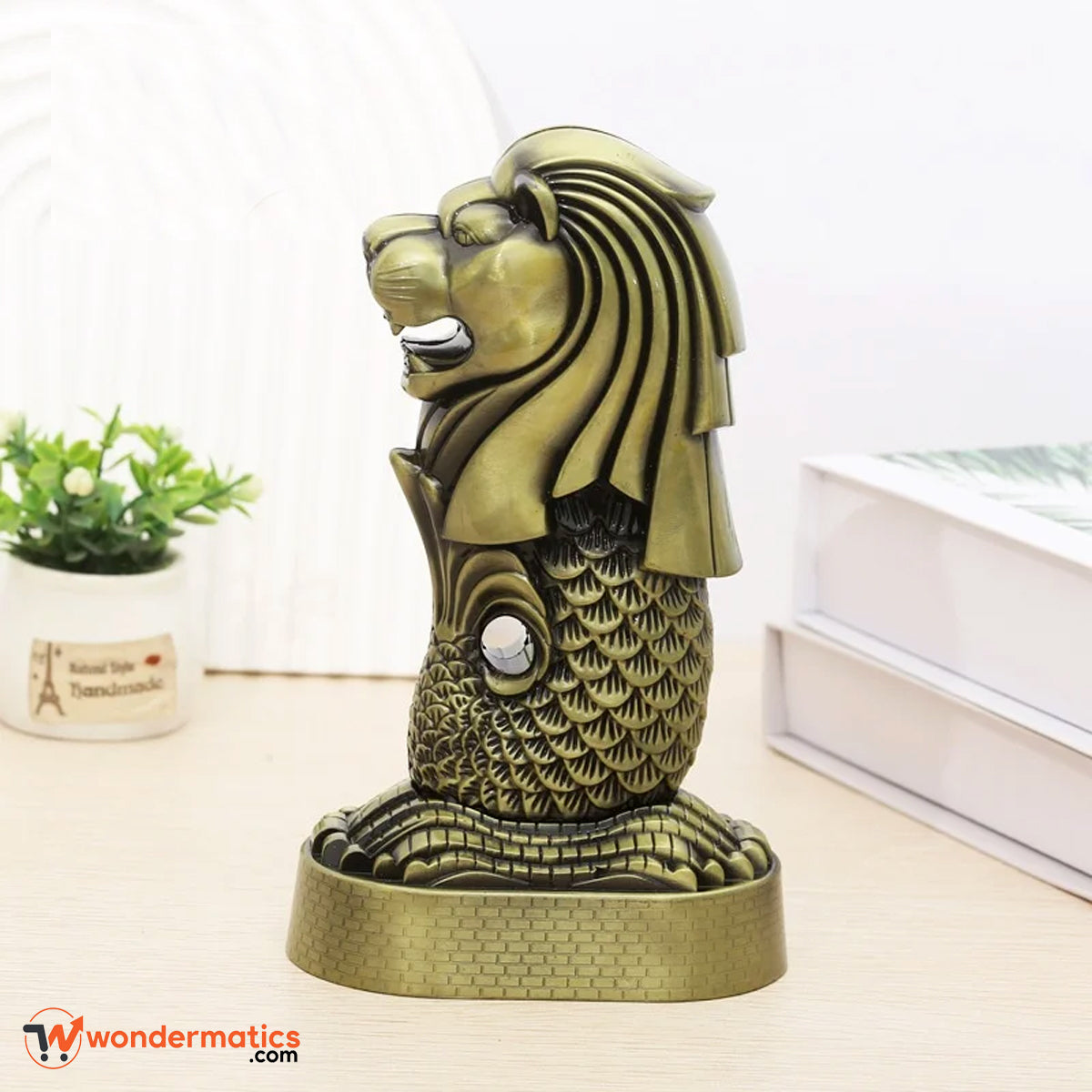 Merlion statue decoration perfect as a tabletop showpiece or office desk ornament