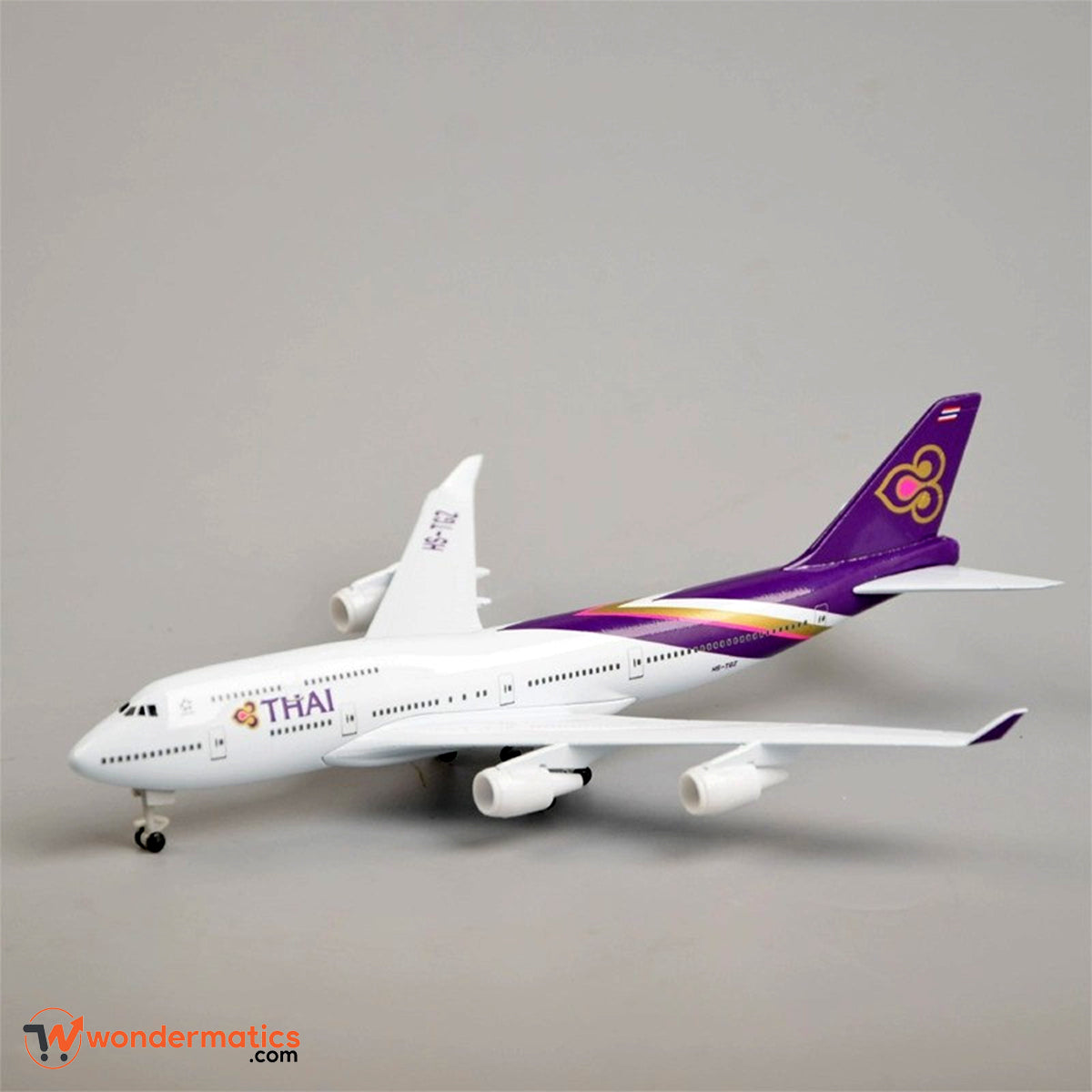 Premium Metal Boeing 777 Airplane Model with Stand – Aviation Gift and Desk Display