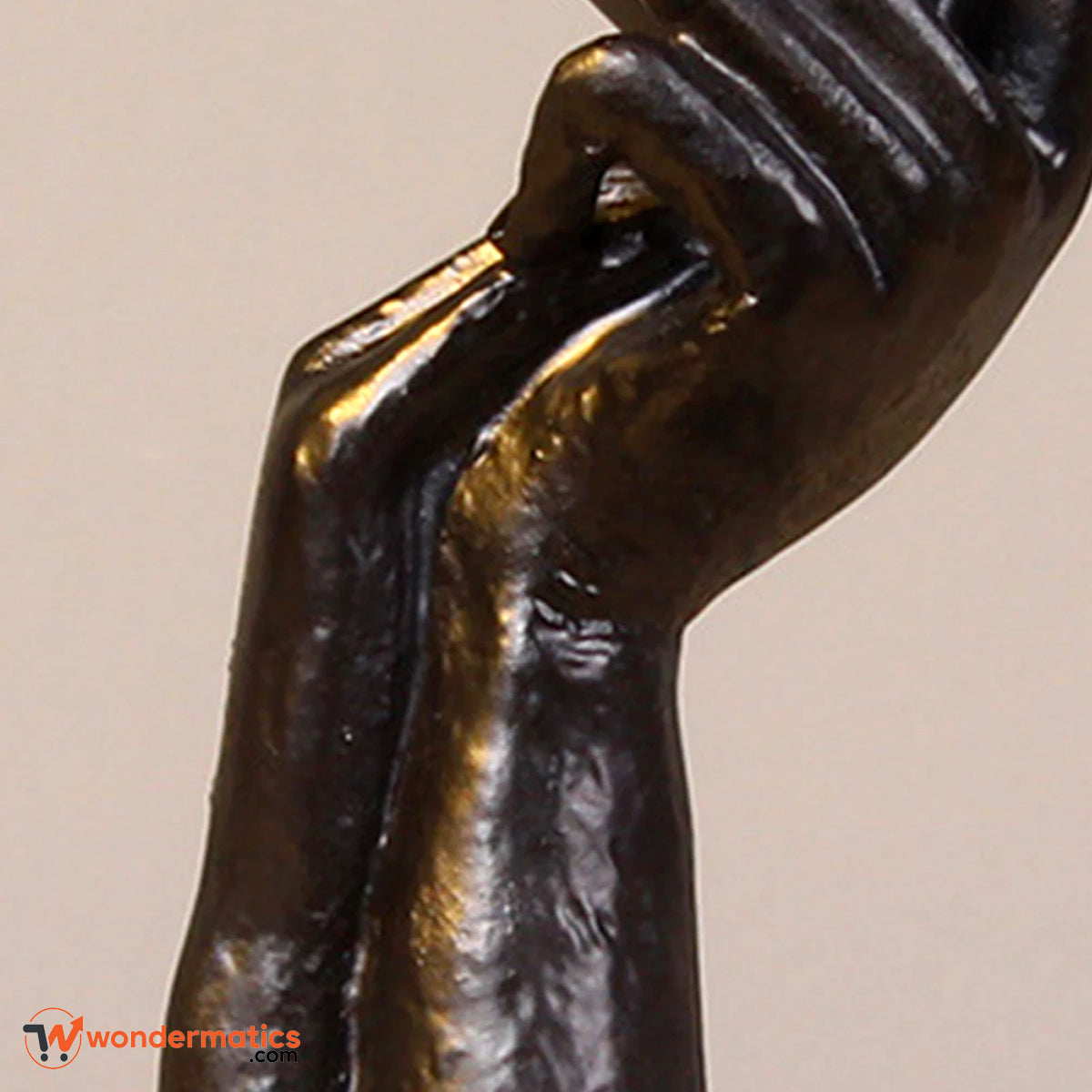 Modern resin art sculpture – gold and black decorative statue for luxury homes