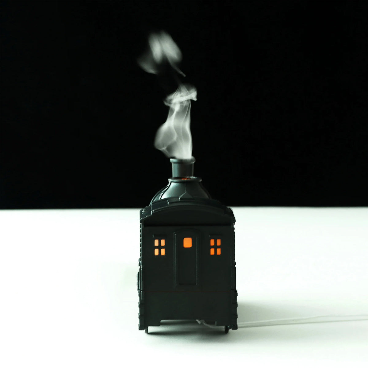 Small train humidifier for office and personal space