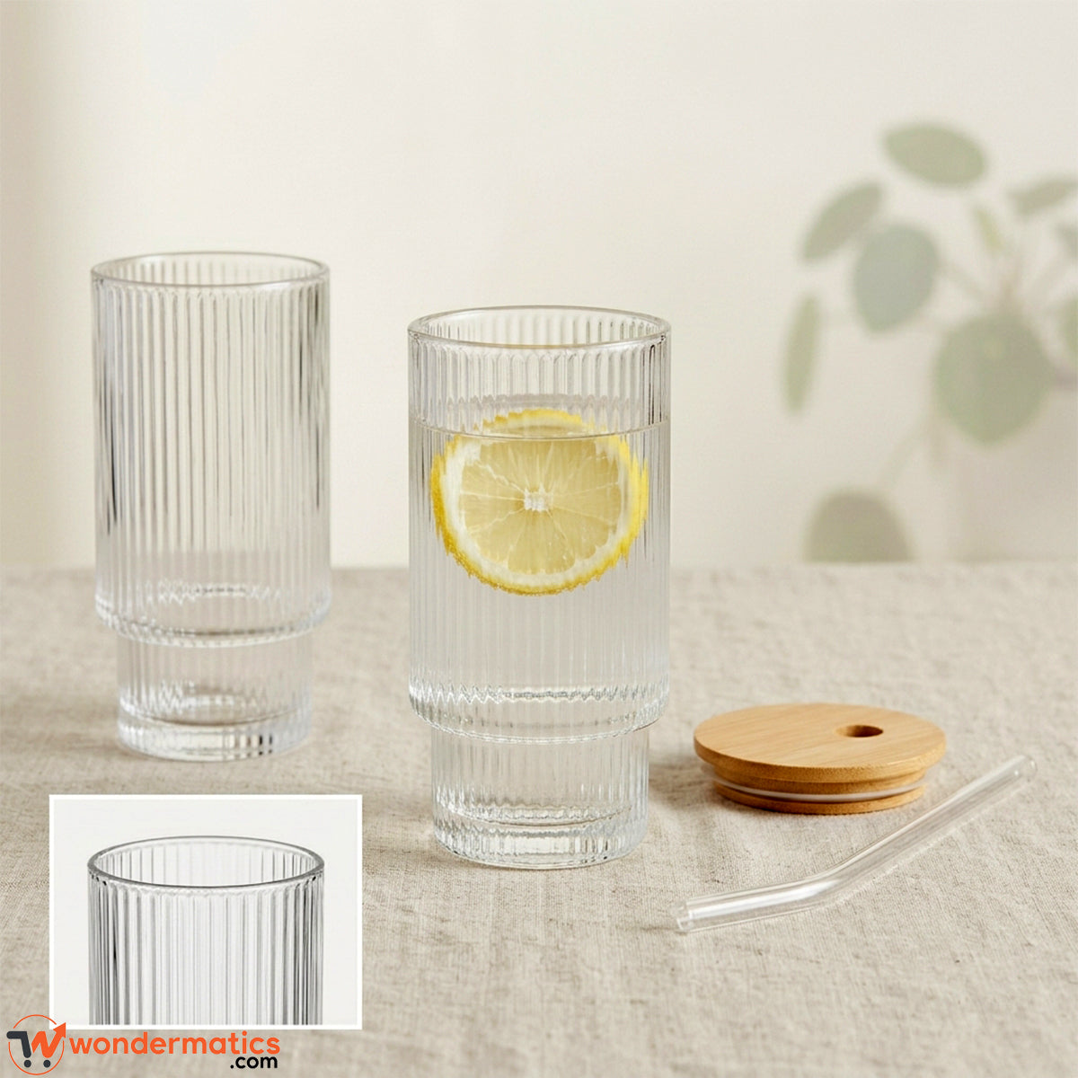 Infographic showing benefits of Wondermatics ribbed glass tumbler — eco-friendly, BPA-free, reusable straw