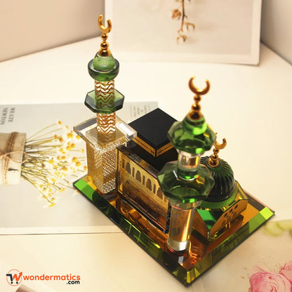 Spiritual Islamic decoration – Kaaba and mosque miniature