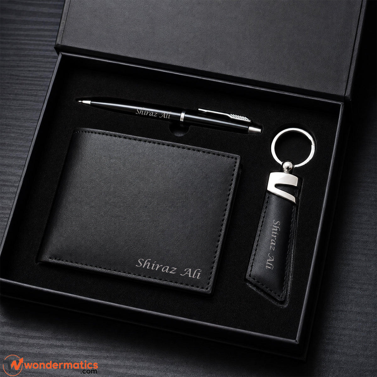 Wallet, keyring and pen gift set presented in gift-ready packaging